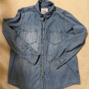 Vintage 100% cotton denim button down SO shirt in L
